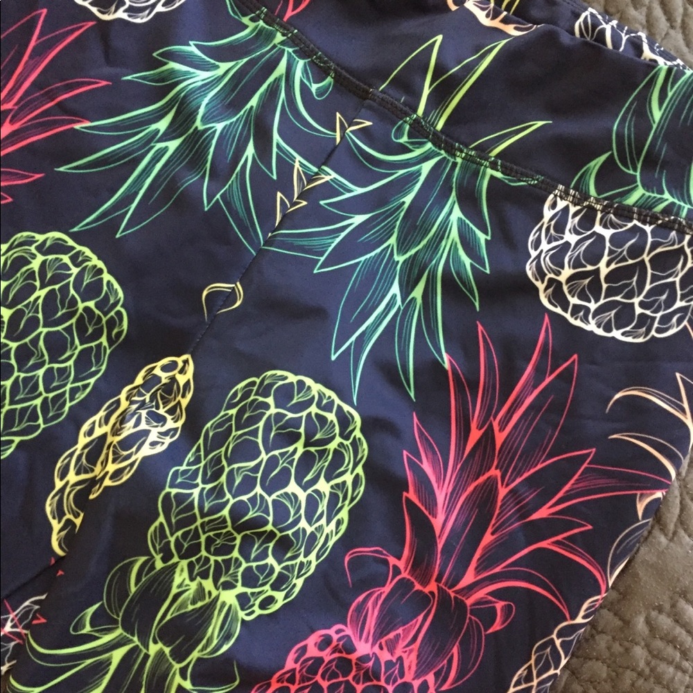 Pineapple print workout leggings